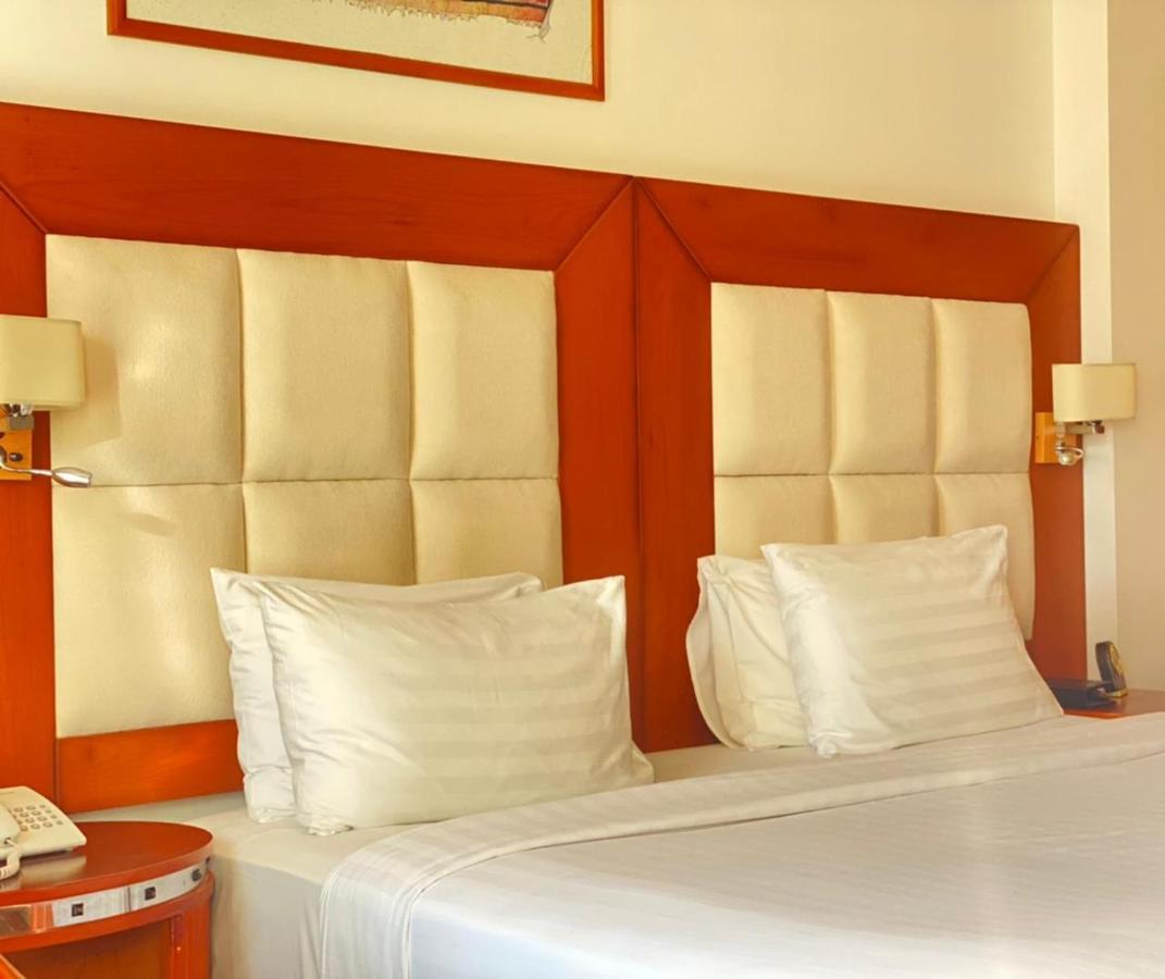 The Palace Hotel - فندق القصر Muscat Eksteriør billede